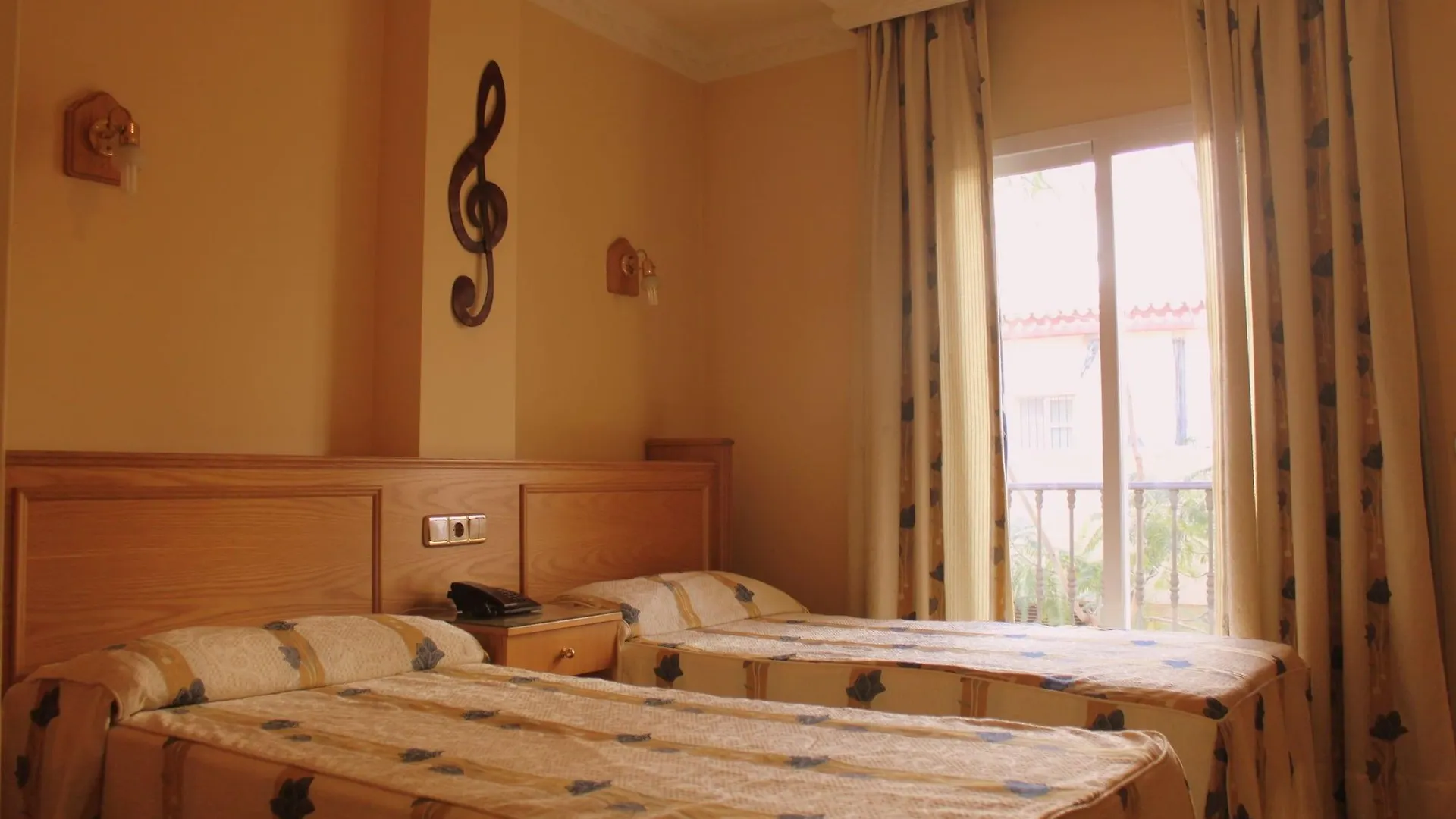Hotel Agur Fuengirola