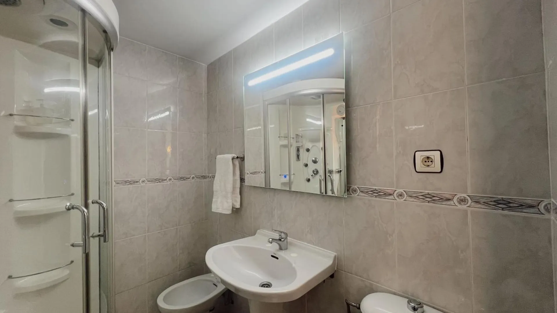 **  Hotel Agur Fuengirola Ισπανία